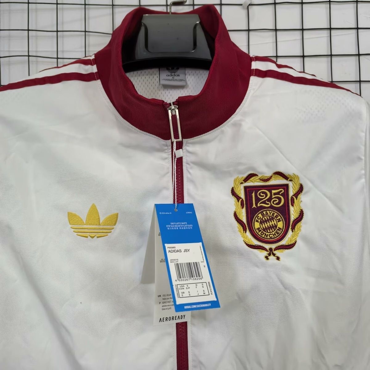 2024/2025 Bayern Munchen 125th Anniversary Edition Windbreaker Football Shirt