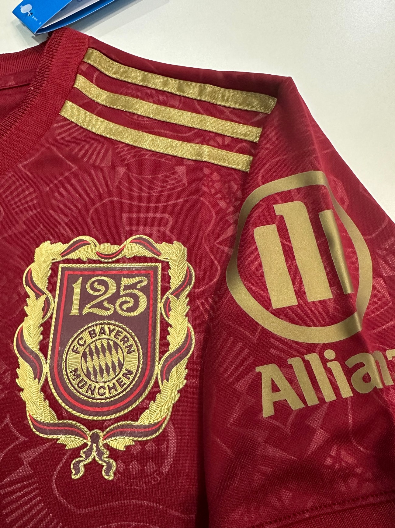 25/26 Bayern 125th Anniversary Red Football Shirt (Fans version)