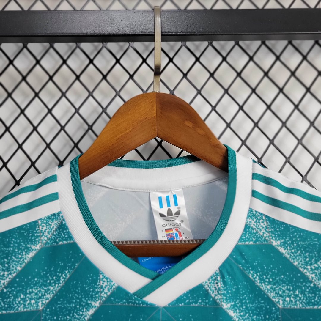 1990 Germany Retro Away Football Shirt( Fans Edition )