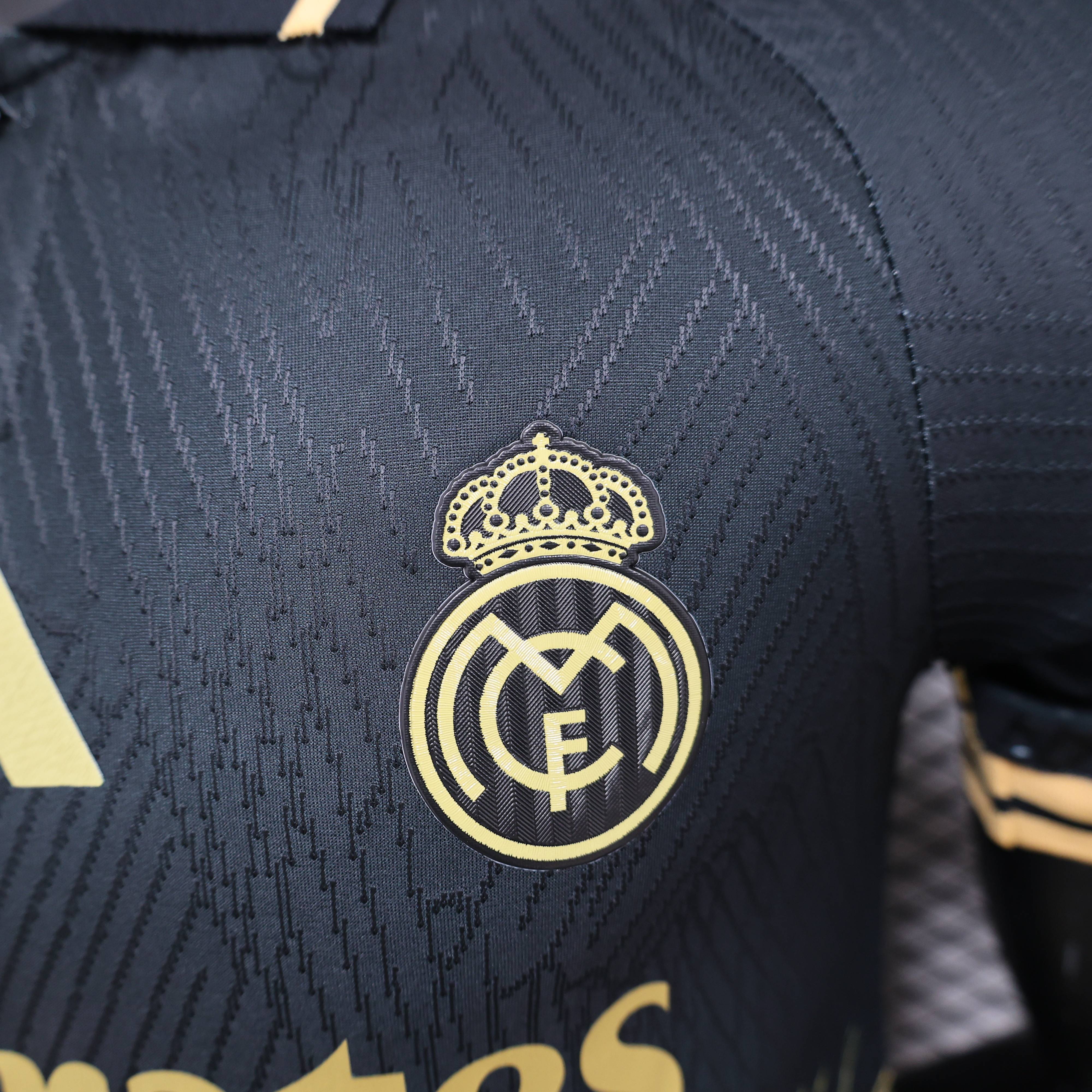 2024/2025 Real Madrid Gold Dragon Special Edition Football Jersey For Player Version