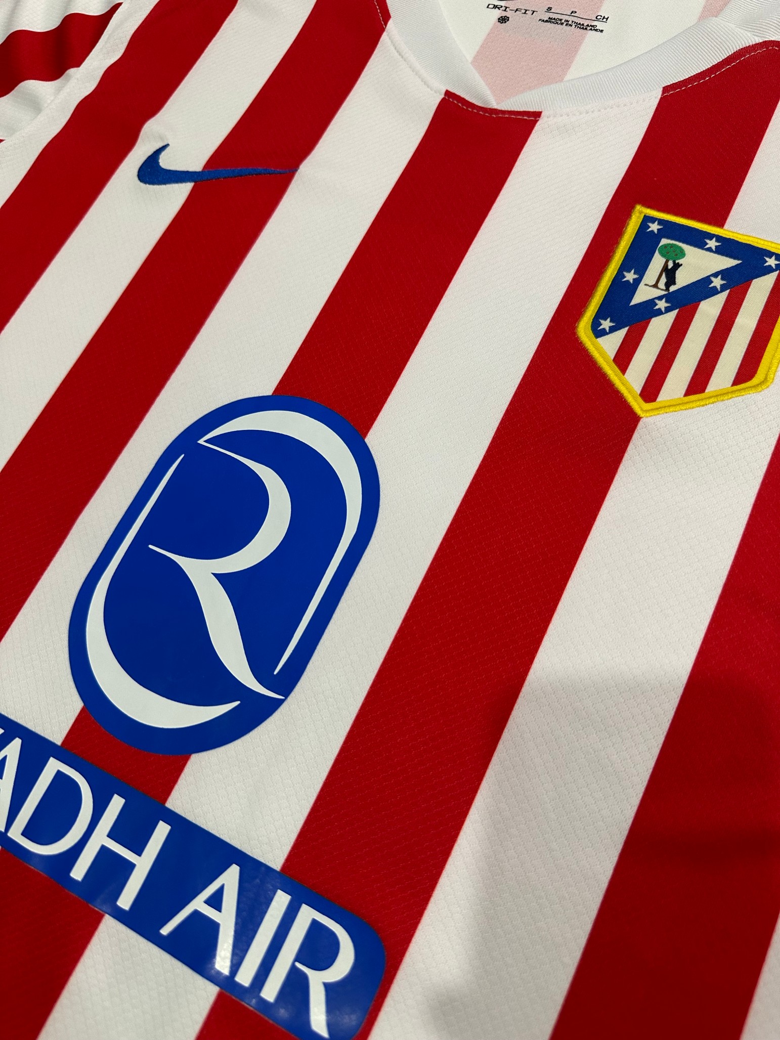 2025/2026 Atletico Madrid Home Football Shirt(Fans version)