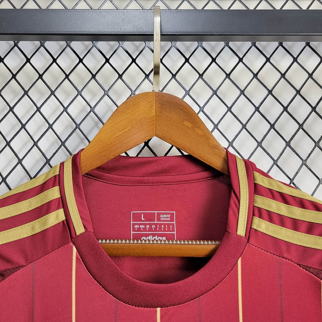 2024/2025 AS Roma Home Football Shirt( Fans Edition )