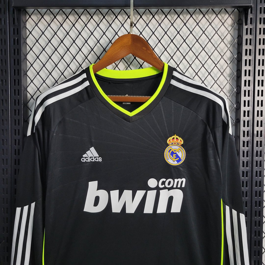 2010/2011 Real Madrid Retro Long Sleeve Away Football Shirt
