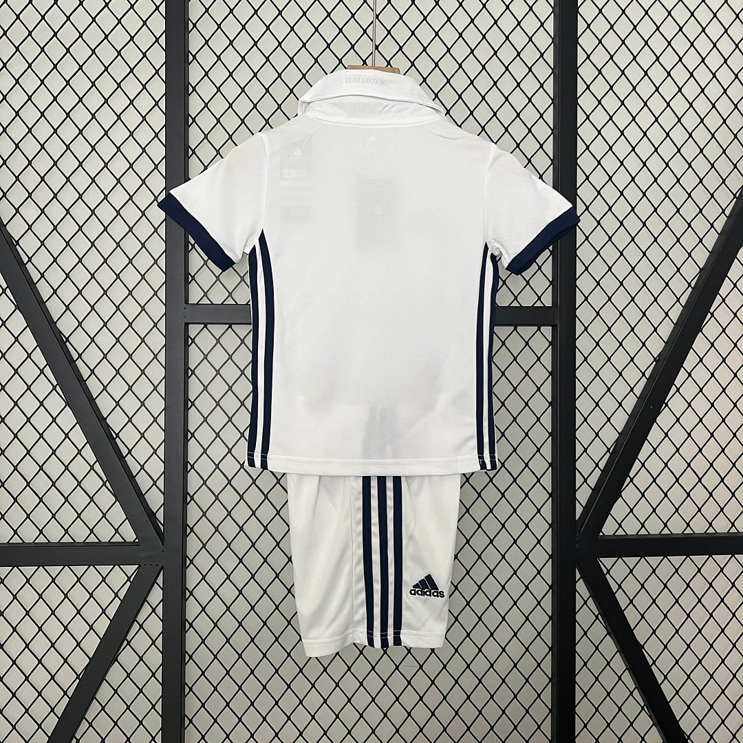 2016/2017 Real Madrid Retro Home Football Shirt Kids Size
