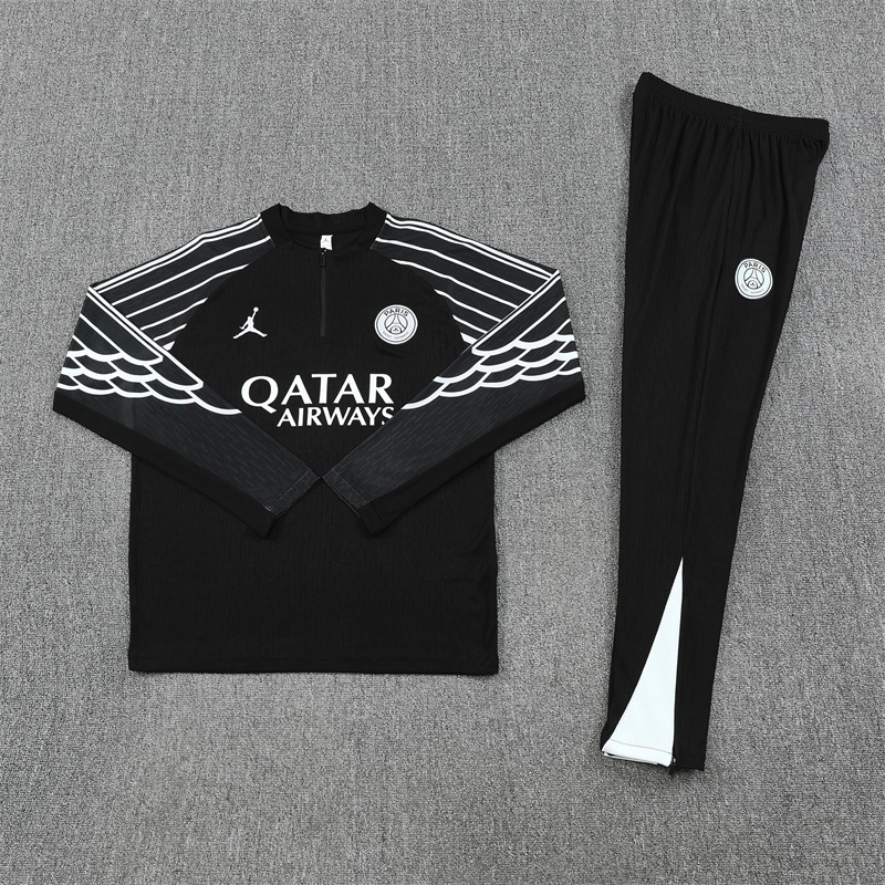 2025/2026 Paris Saint-Germain Black half zip training suit set