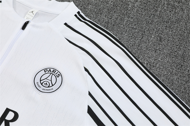 2025/2026 Paris Saint-Germain White half zip training suit set