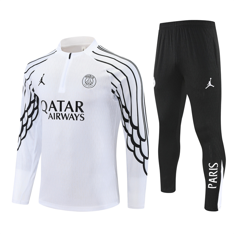 2025/2026 Paris Saint-Germain White half zip training suit set