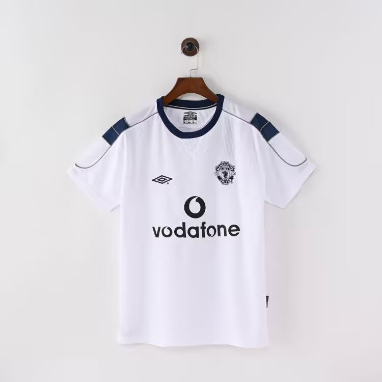 1999/2000 Manchester United White Retro Football Shirt
