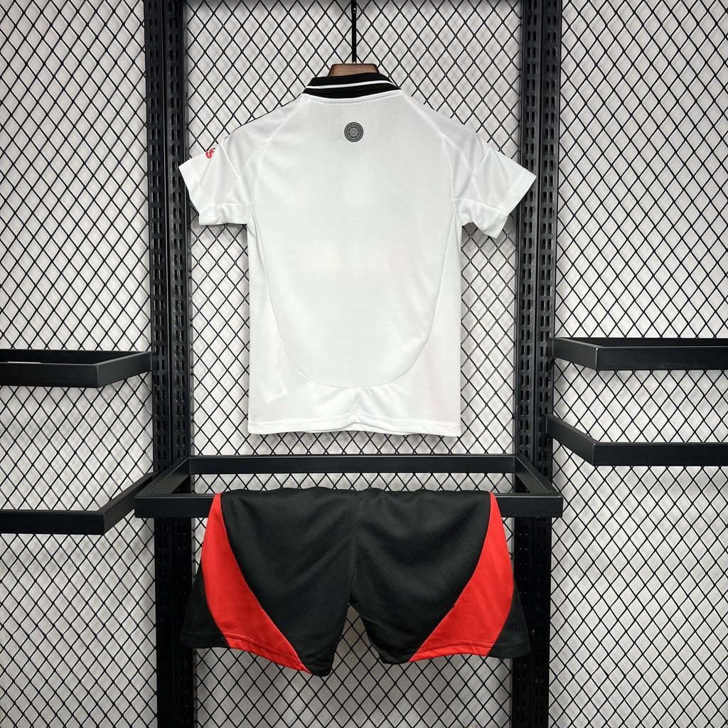 2024/2025 Fulham Home Football Shirt Kids Size
