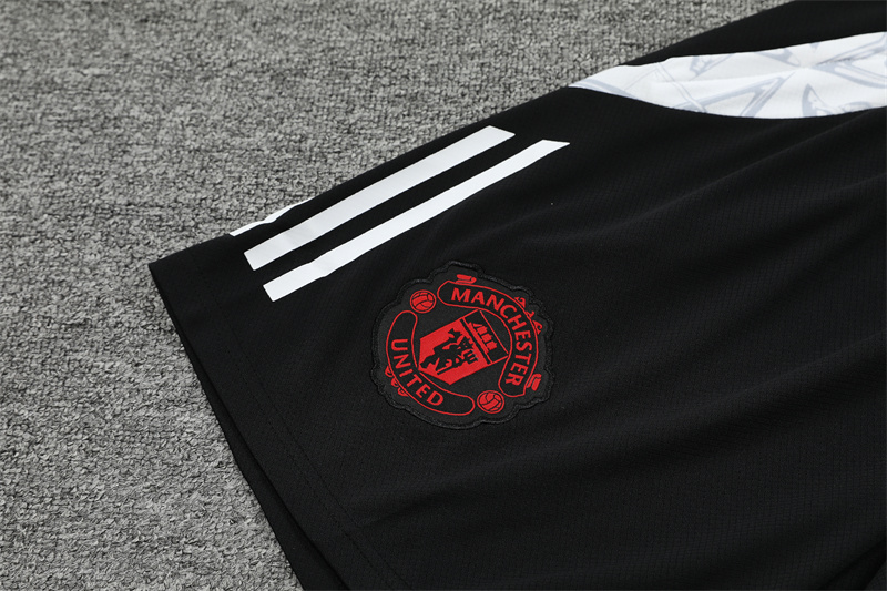 2024/2025 Manchester United Red Training Football Jacket