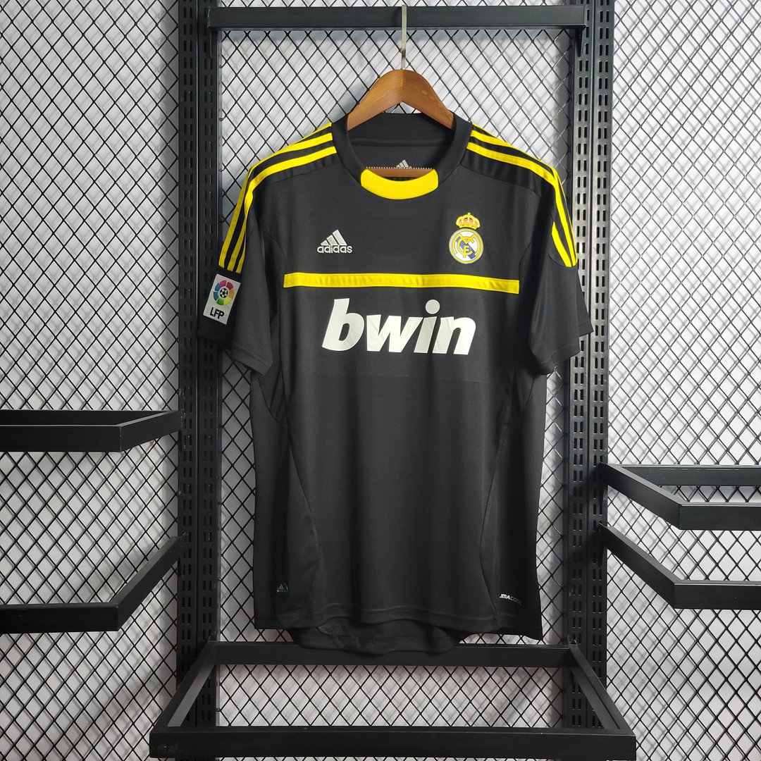 2011/2012 Real Madrid Retro Goalkeeper Football Shirt
