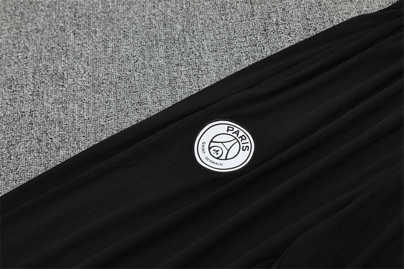 2025/2026 Paris Saint-Germain Black half zip training suit set