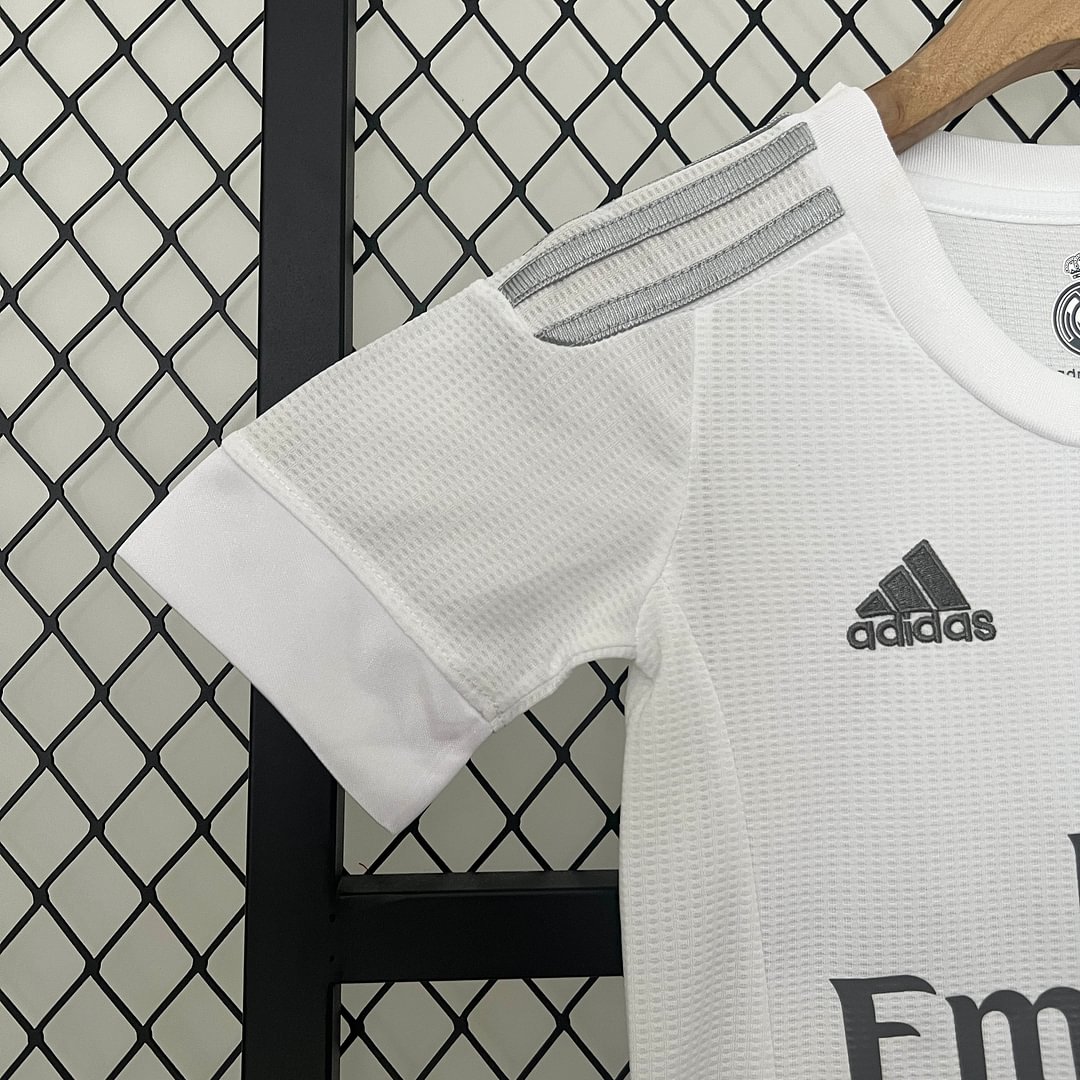 2015/2016 Real Madrid Retro Home Football Shirt Kids Size