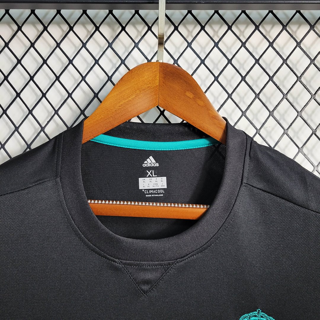 2017/2018 Real Madrid Retro Long Sleeve Away Football Shirt