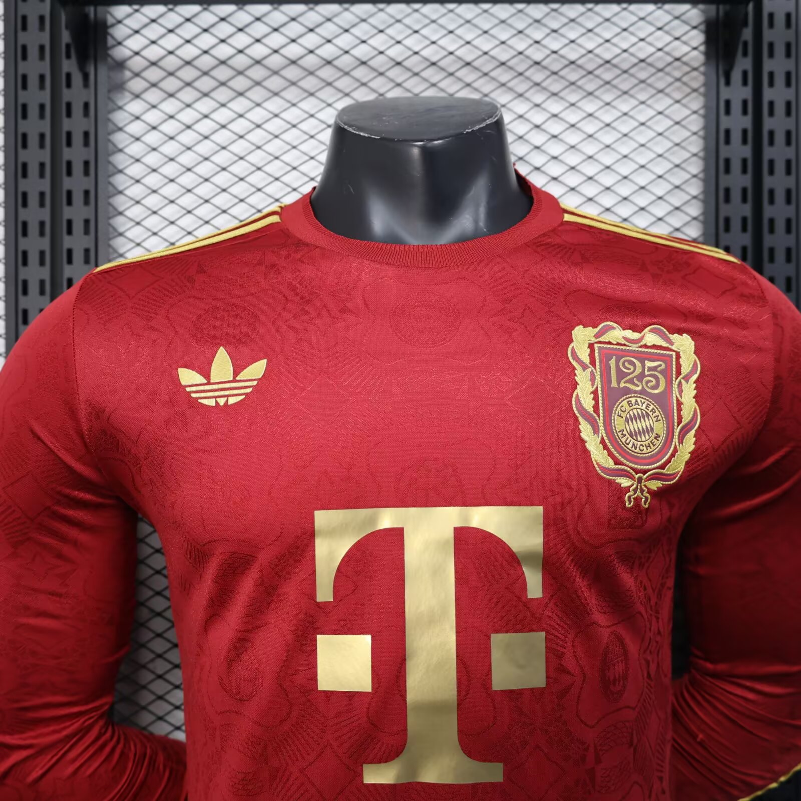 25/26 Bayern 125th Anniversary Red Long Sleeves Jersey(Player Version)