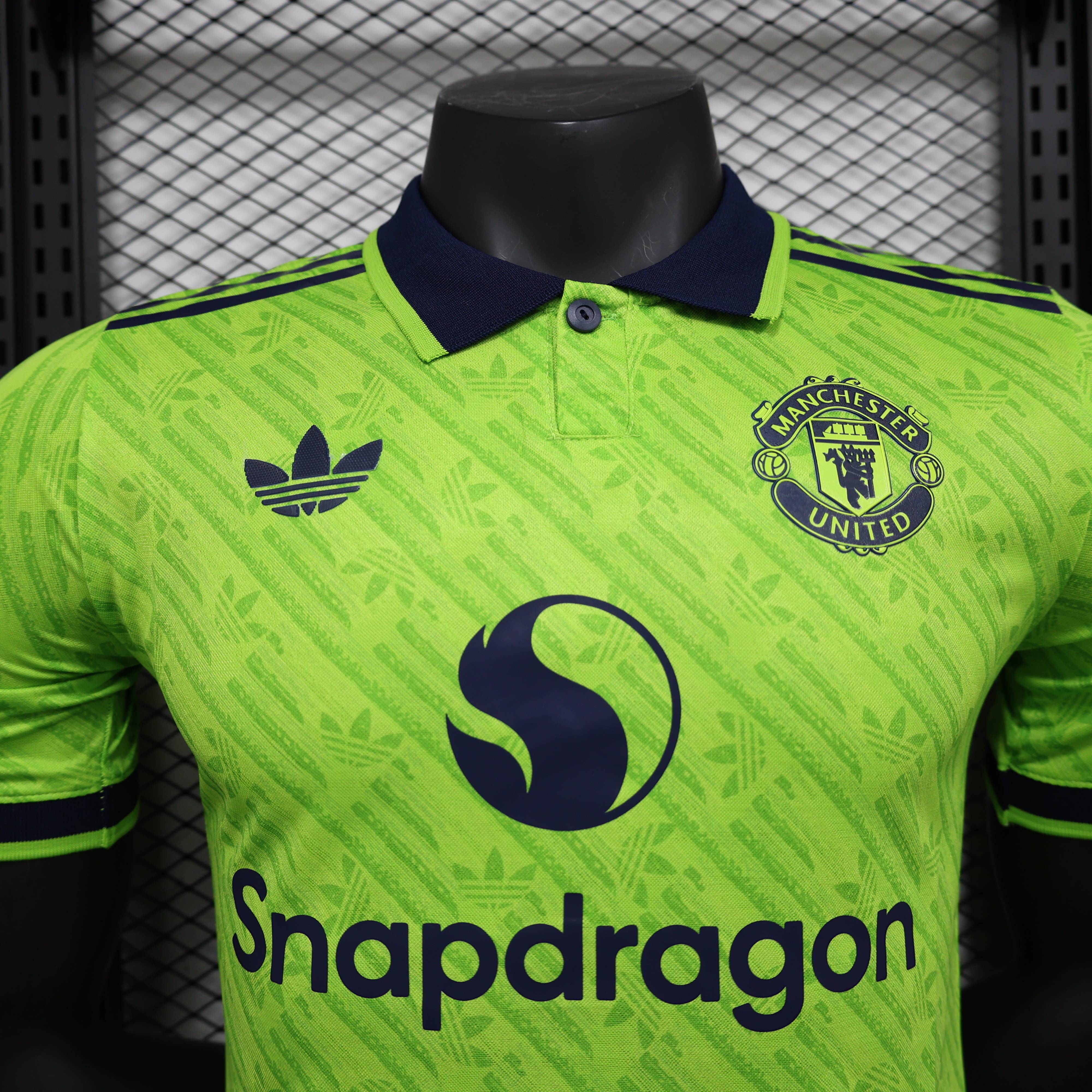 2024/2025 Manchester United Fluorescent Green Special Edition Football Jersey For Player Version