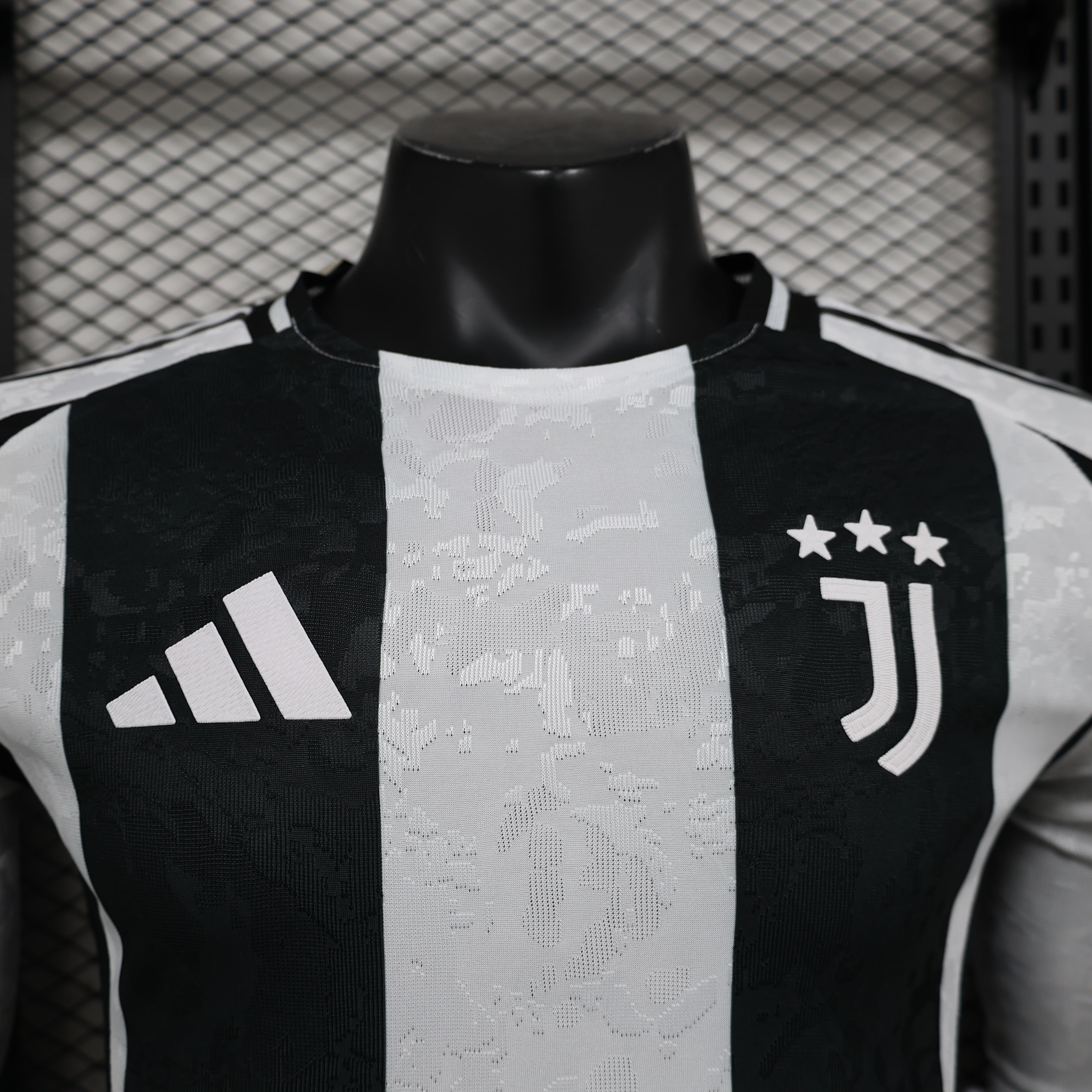 2024/2025 Juventus Home Long Sleeve Football Jersey(Player Edition )