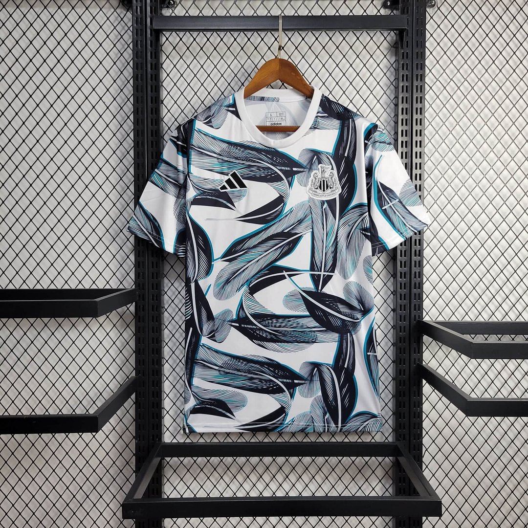 2024/2025 Newcastle United Training Wear Football Shirt( Fans Edition )