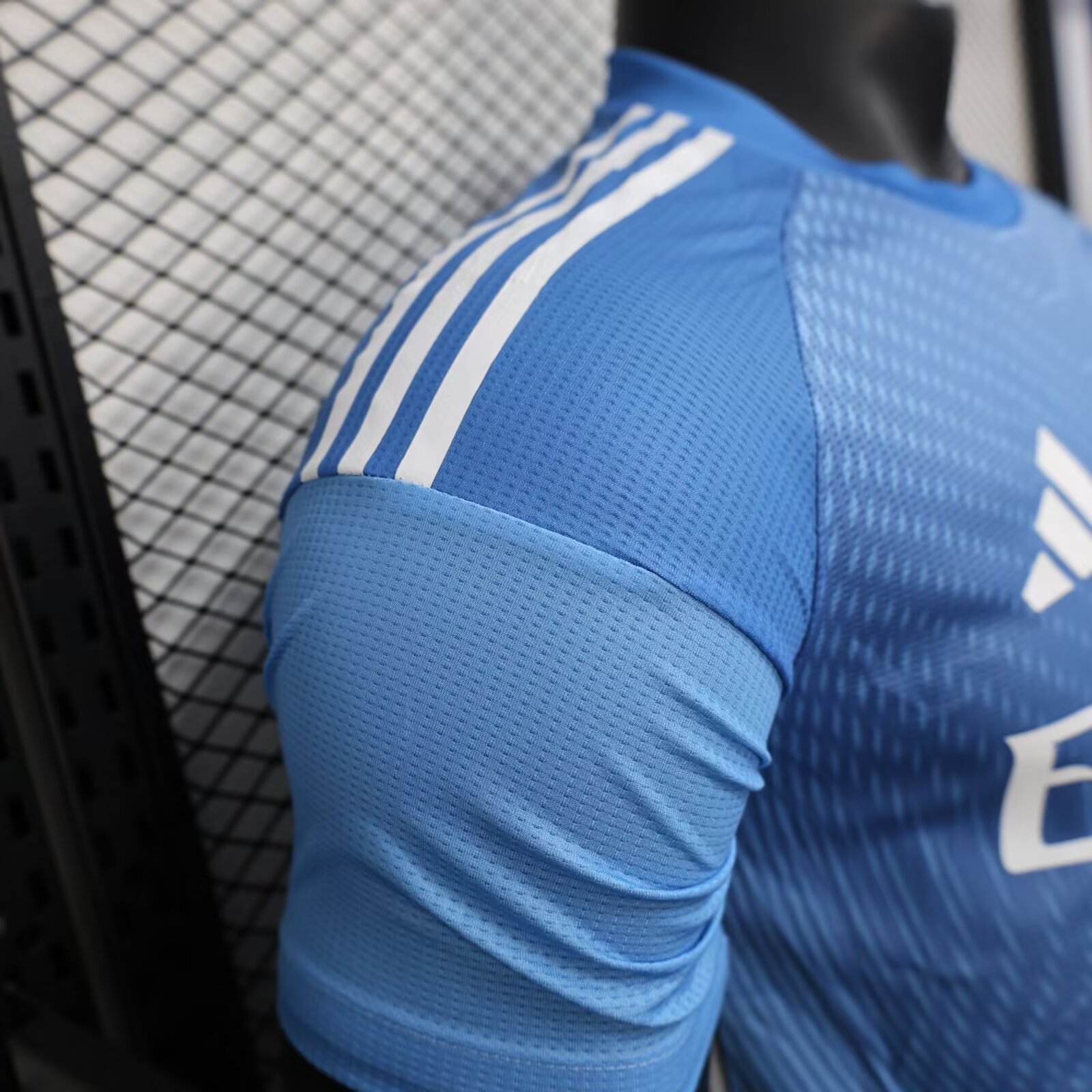2025/2026 Real Madrid Blue goalkeeper Football Jersey For Player Version