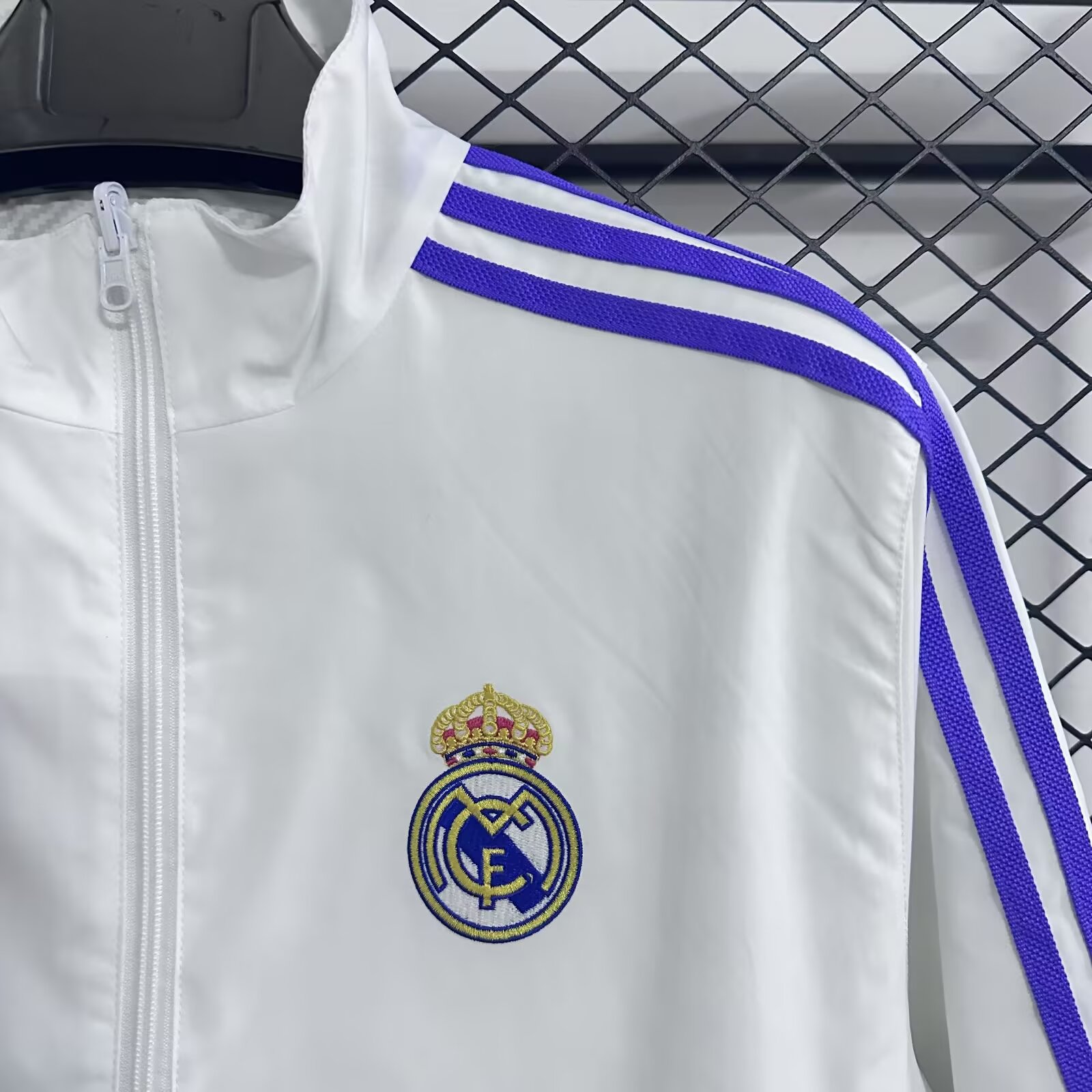 2025/2026 Real Madrid Reversible Windbreaker( White)Football Shirt
