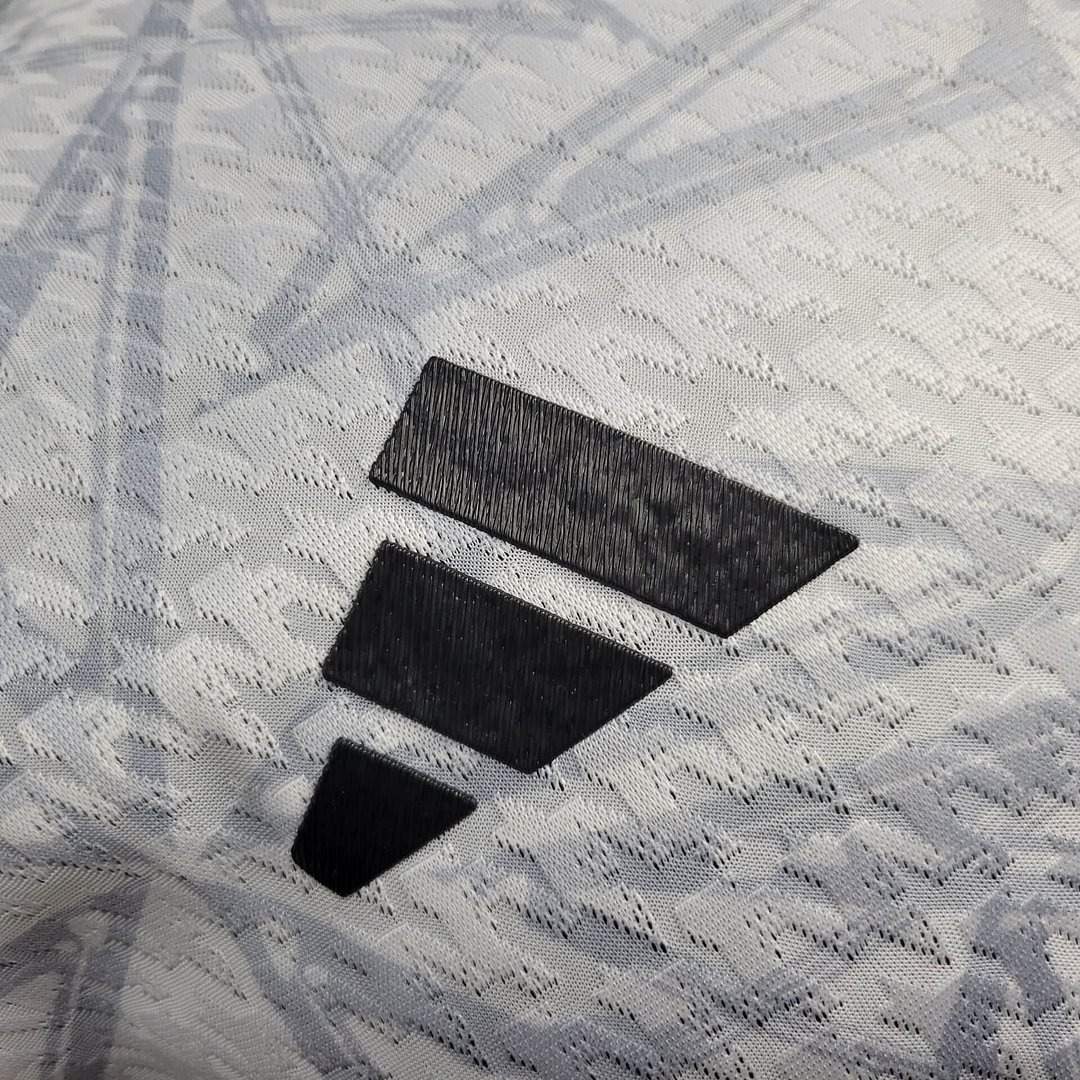 2024/2025 Real Madrid Training Wear Football Shirt For Player Version