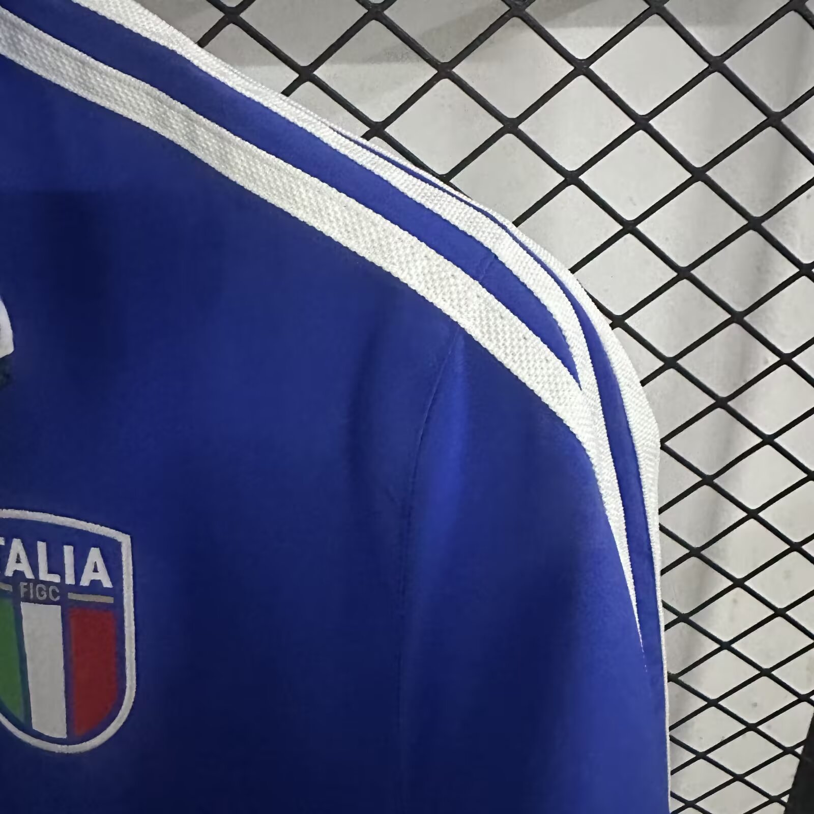 2024/2025 Italy (Blue-White)Reversible Windbreaker Football Shirt