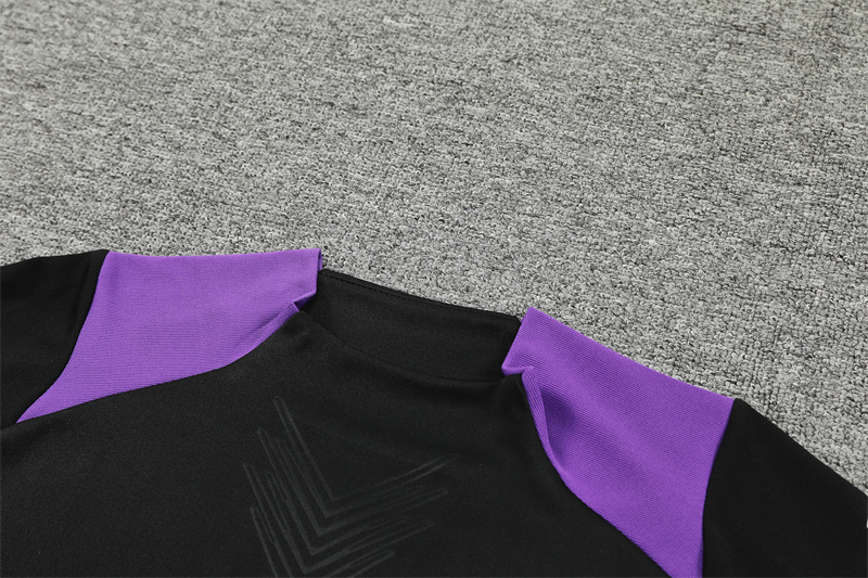 2024/2025 Real Madrid Long Zipped Jacket Training Suit Purple and Black Football Shirt