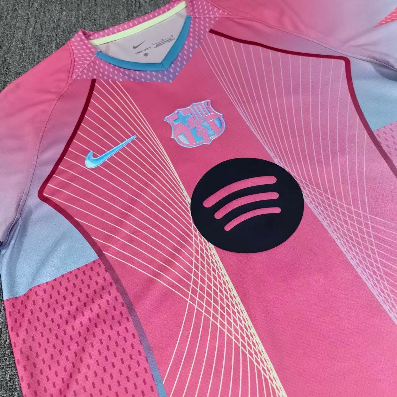 25/26 Barcelona Light Pink Special Jersey(Fans version)