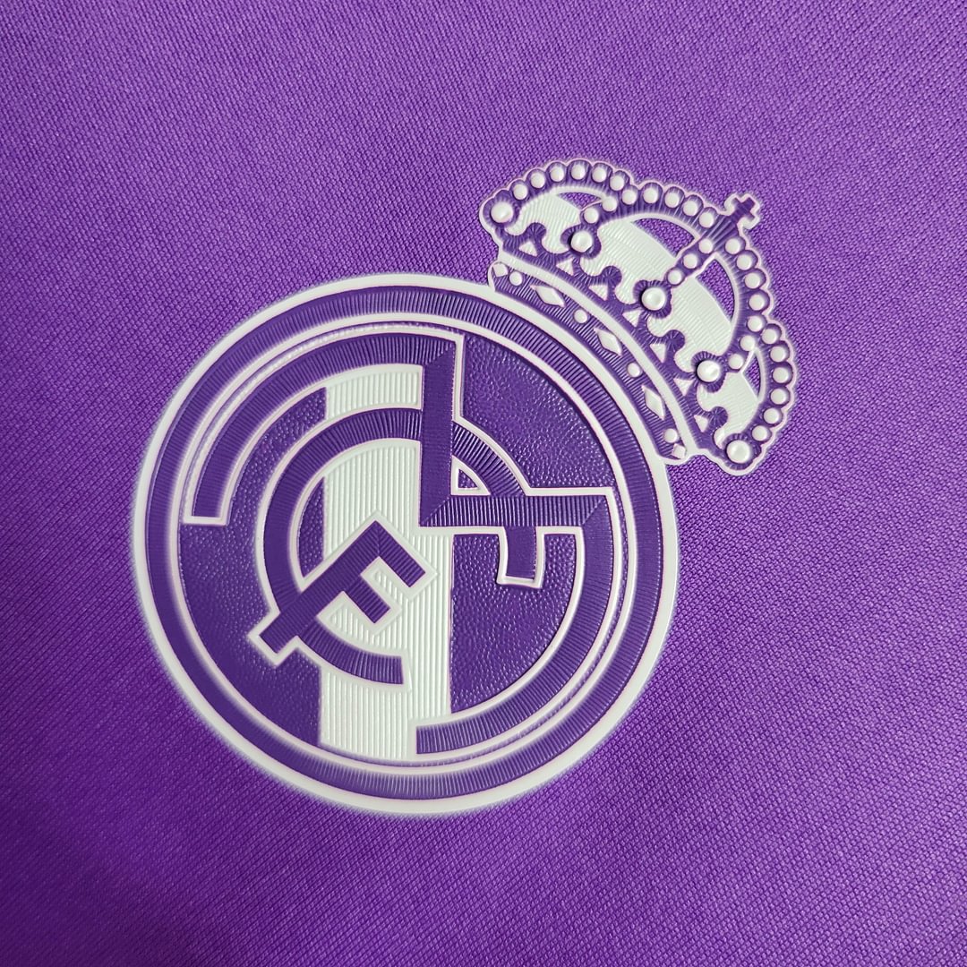 2016/2017 Real Madrid Retro Long Sleeve Away Football Shirt