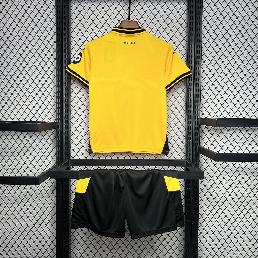 2024/2025 Wolverhampton Black and Yellow Football Shirt (For Kids )