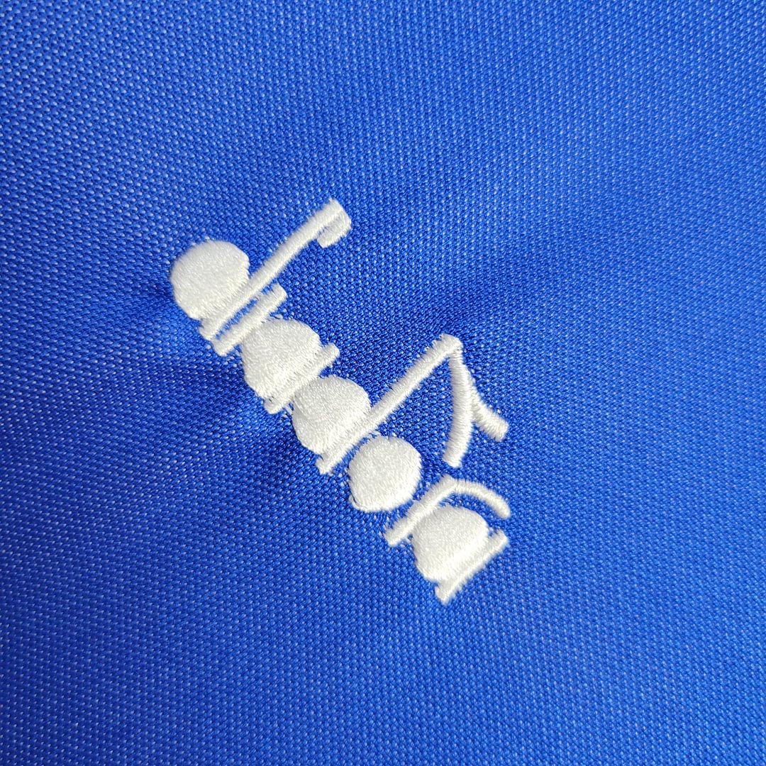 1990 Retro Italy Home Football Shirt( Fans Edition )