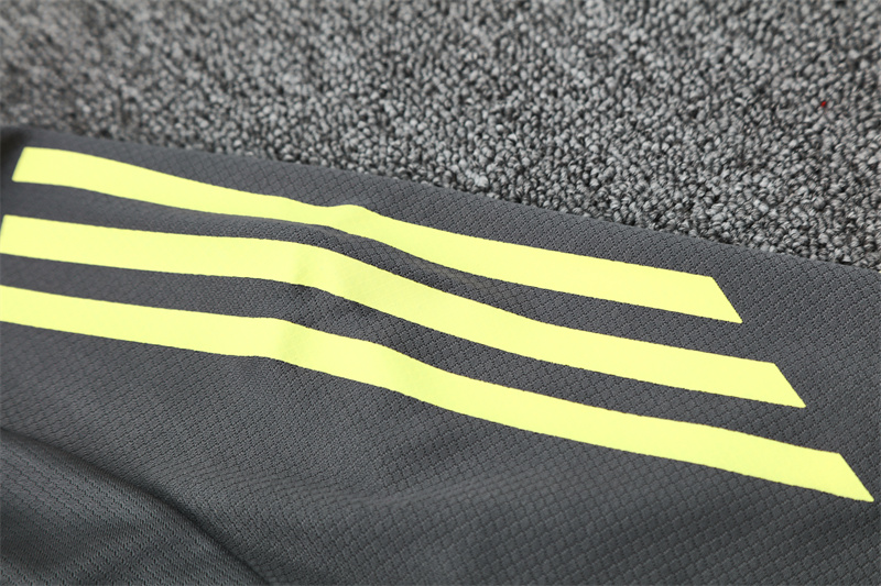 2025/2026 Real Madrid Grey Training Wear Suit Shirt