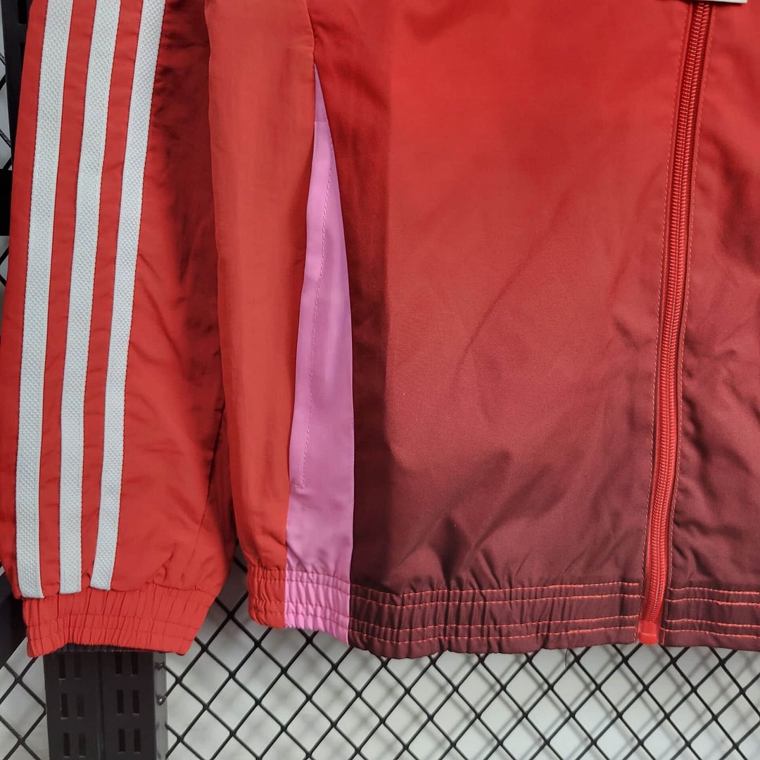 2024/2025 Manchester United Reversible Windbreaker Football Shirt