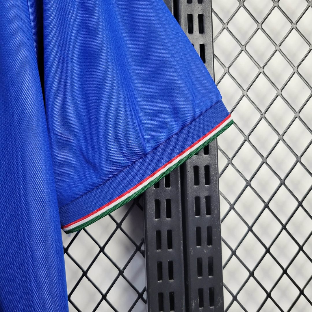 1990 Retro Italy Home Football Shirt( Fans Edition )