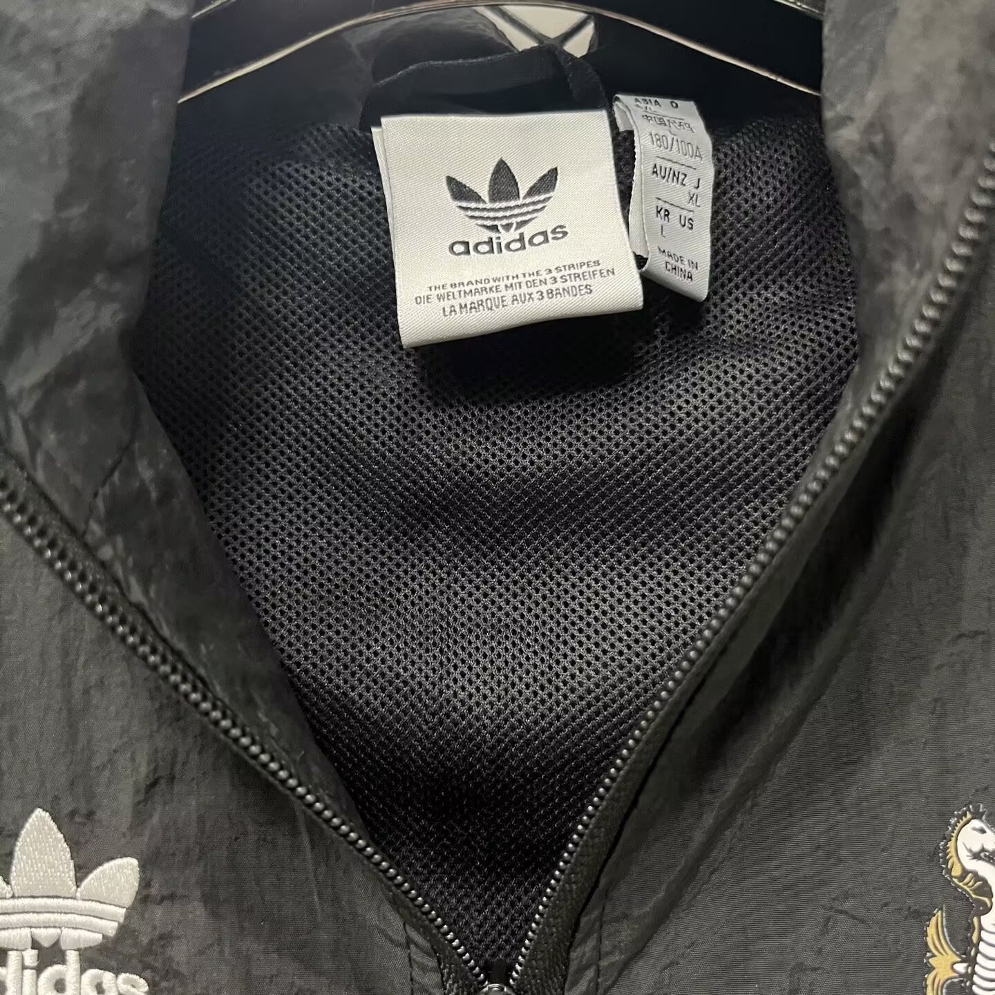 2024/2025 Newcastle Black Windbreaker Football Shirt