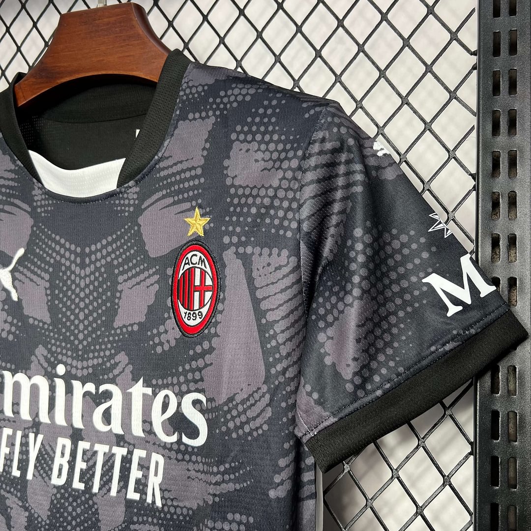 2024/2025 AC Milan Goalkeeper Football Shirt Kids