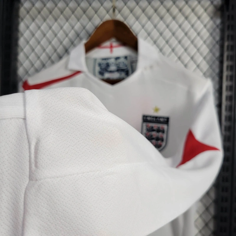 2006 England Retro Long Sleeve Home Football Shirt