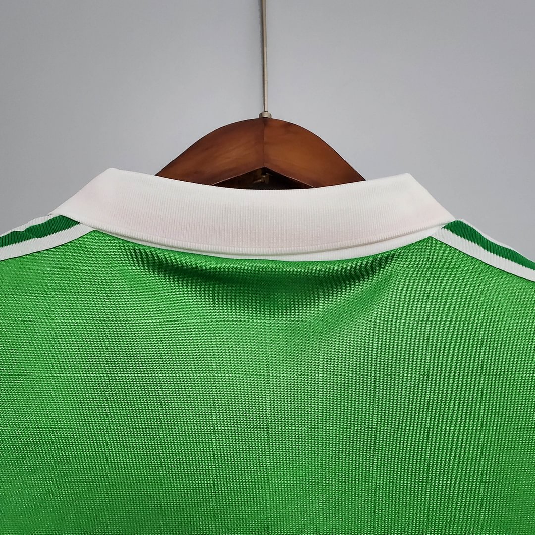1988 Retro Ireland Home Football Shirt( Fans Edition )