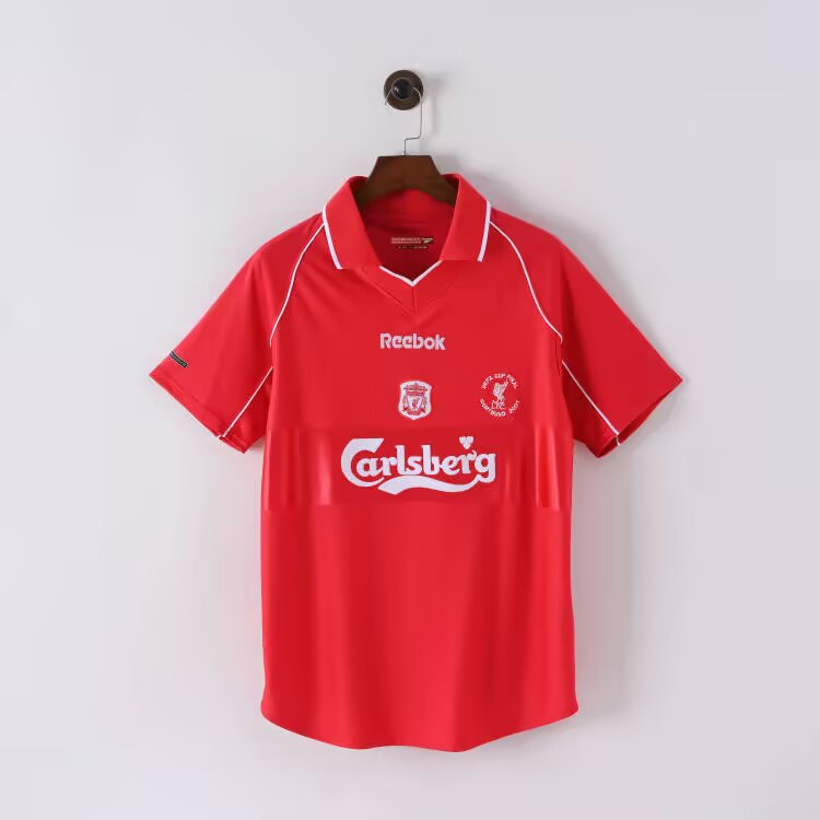2000/2001 Liverpool Retro Champions League Home Football Shirt