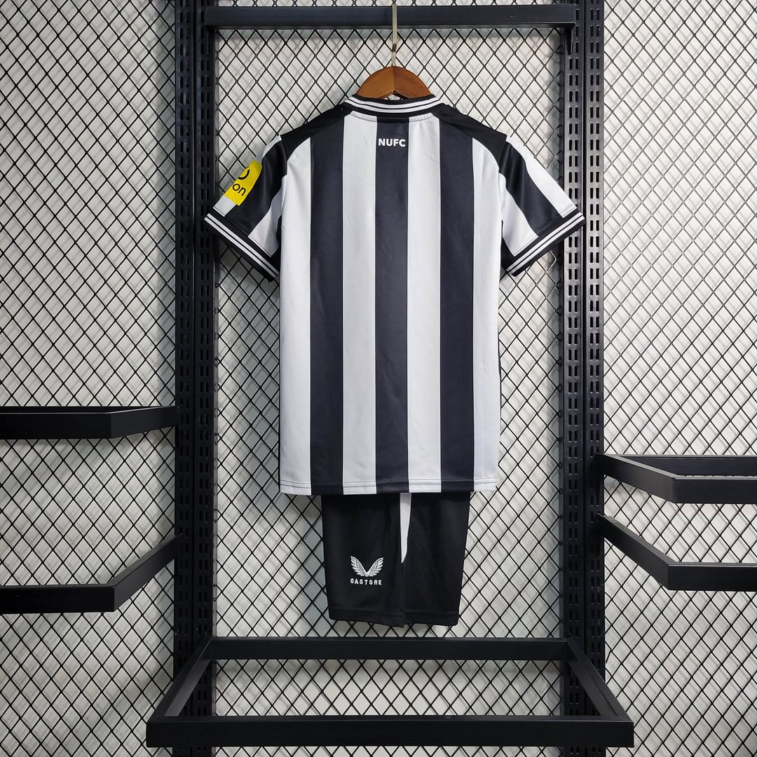 2024/2025 Newcastle United Home Football Shirt Kids Size