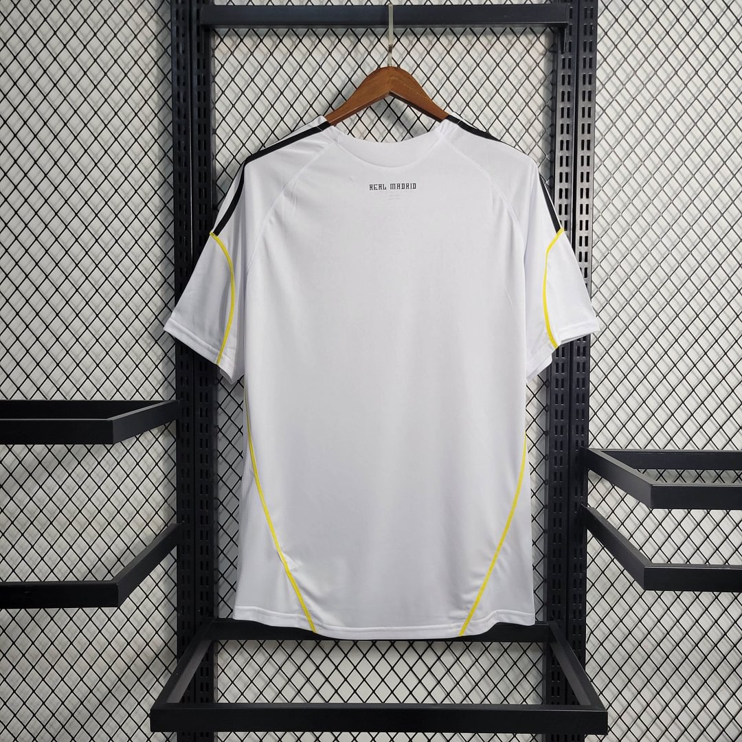 2009/2010 Real Madrid Retro Home Football Shirt