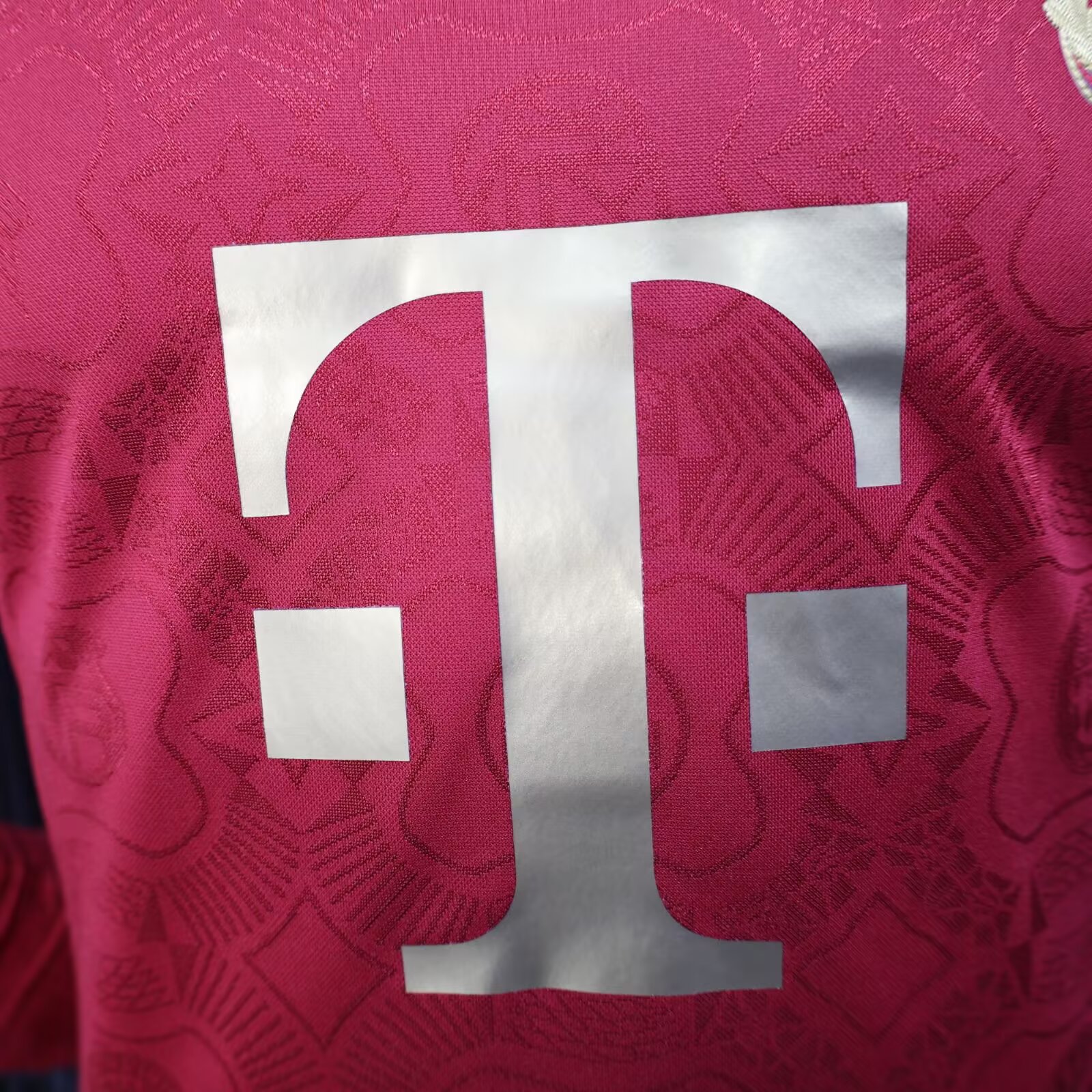 25/26 Bayern 125th Anniversary Red Long Sleeves Jersey(Player Version)