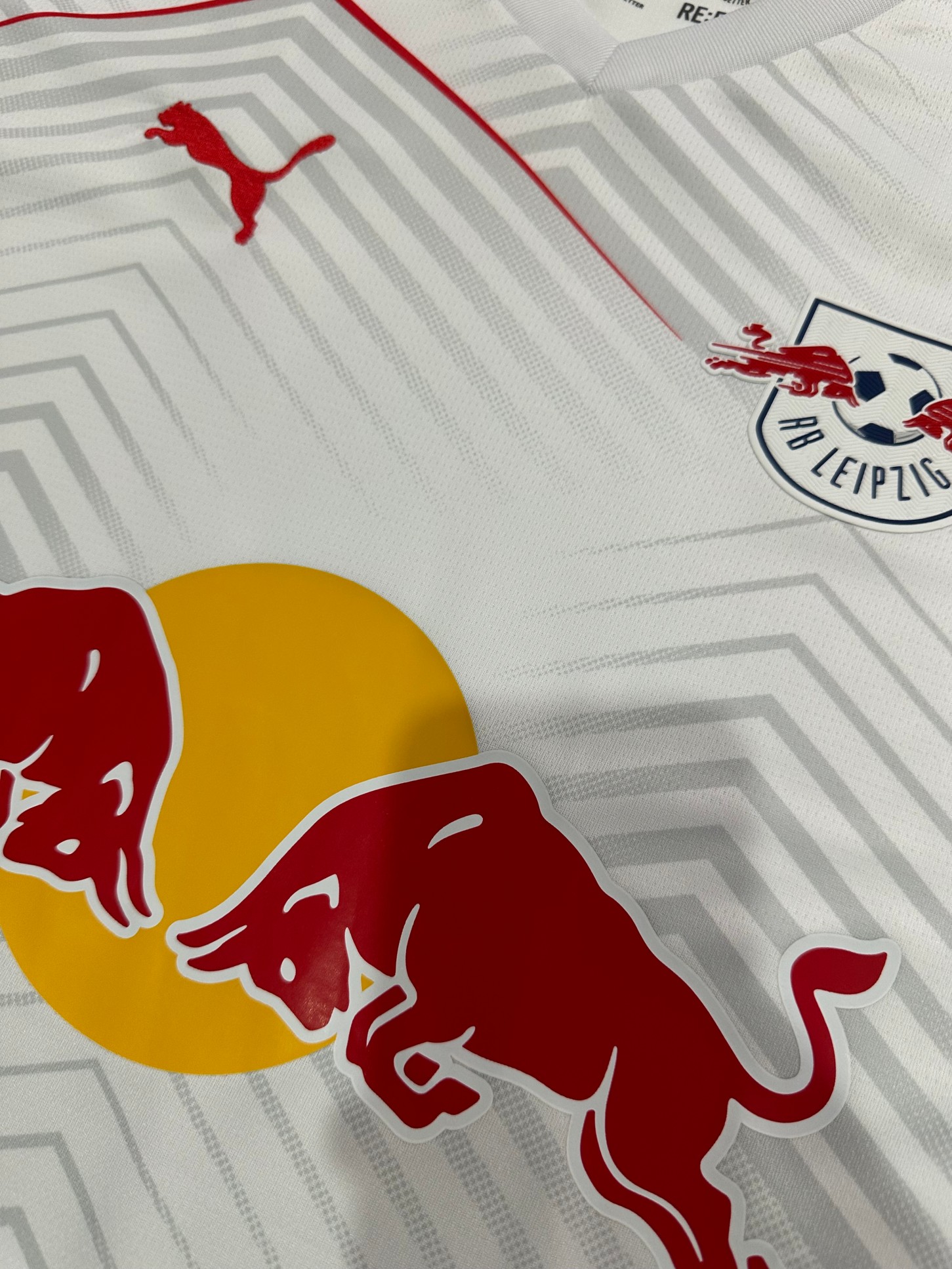 2025/2026 RB Leipzig Home Football Shirt( Fans Edition )