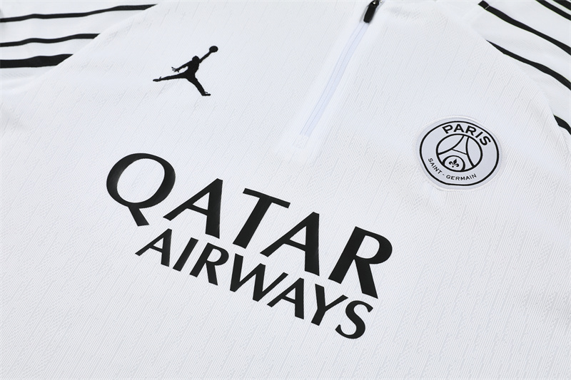 2025/2026 Paris Saint-Germain White half zip training suit set