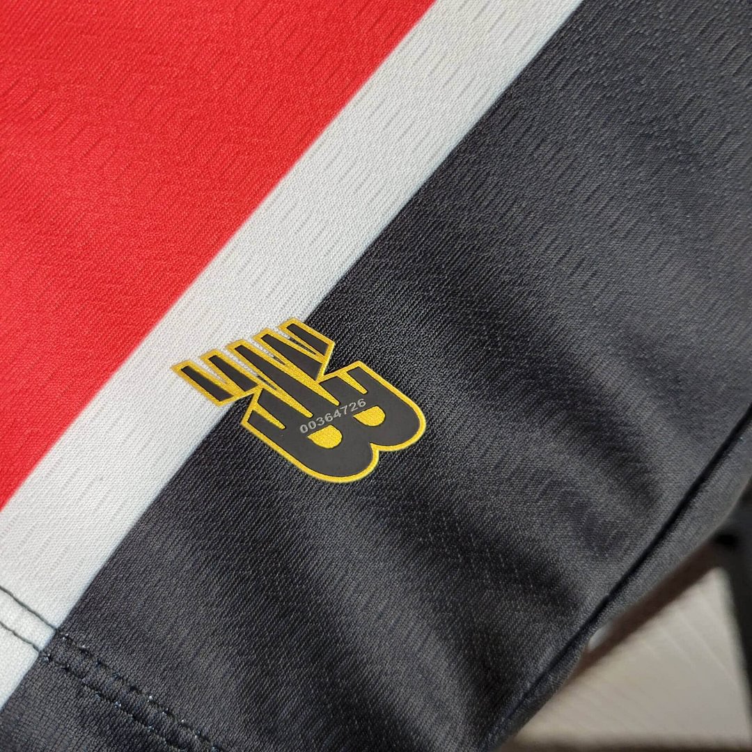 2024/2025 São Paulo Away Football Shirt( Fans Edition )