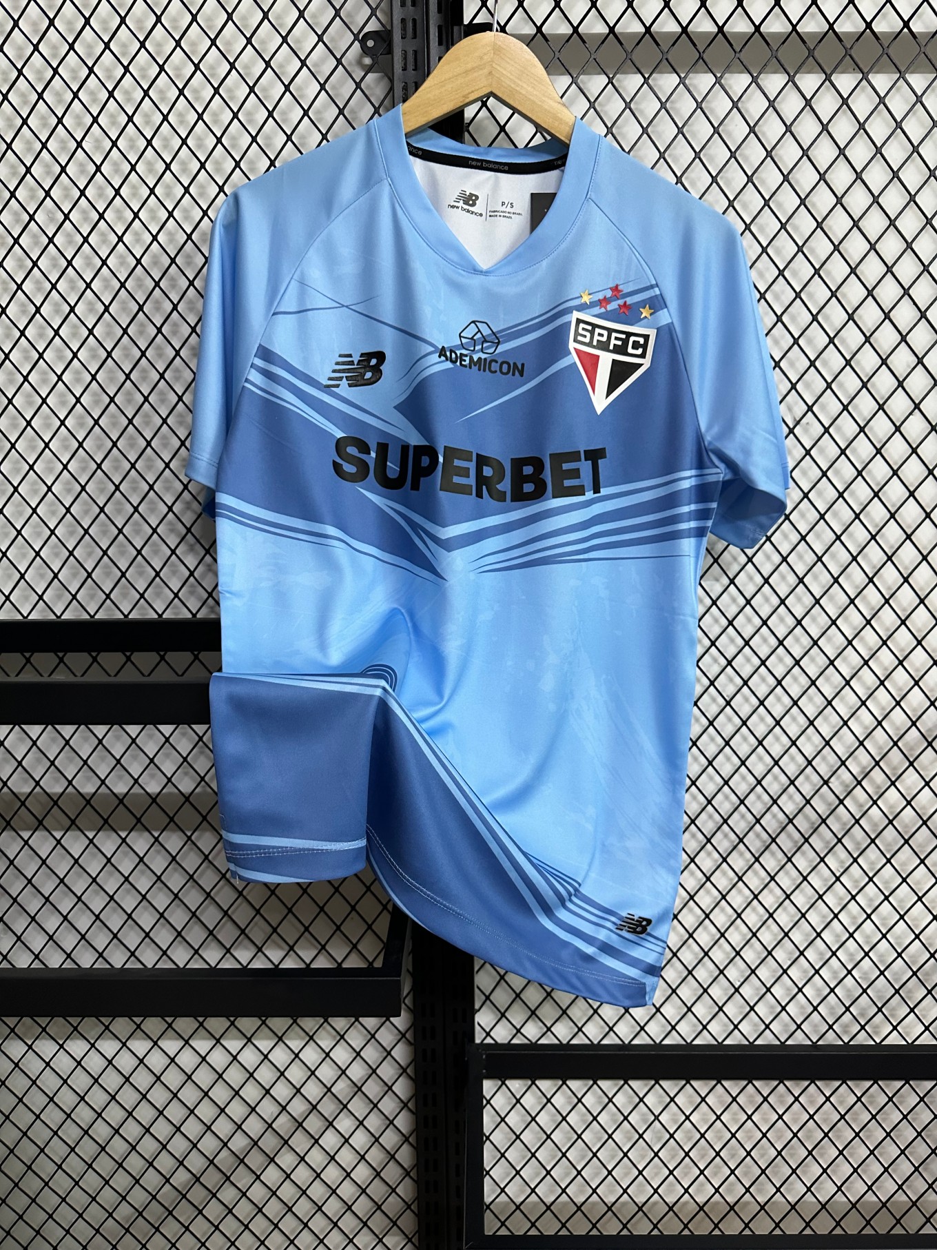 2025/2026 São Paulo Goalkeeper Football Shirt(Fans version)