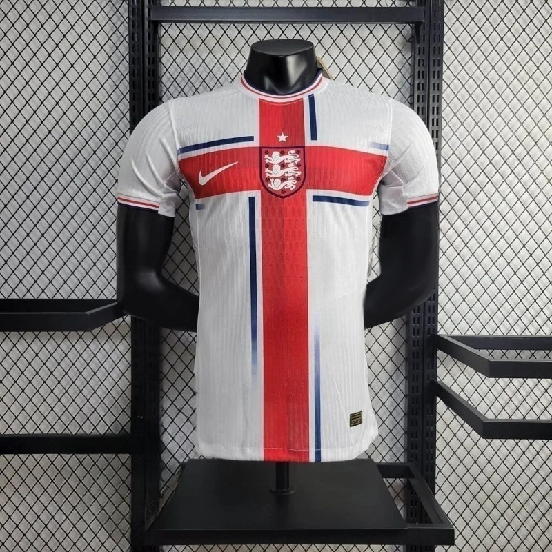 2004 Player Version England Training Wear Football Shirt