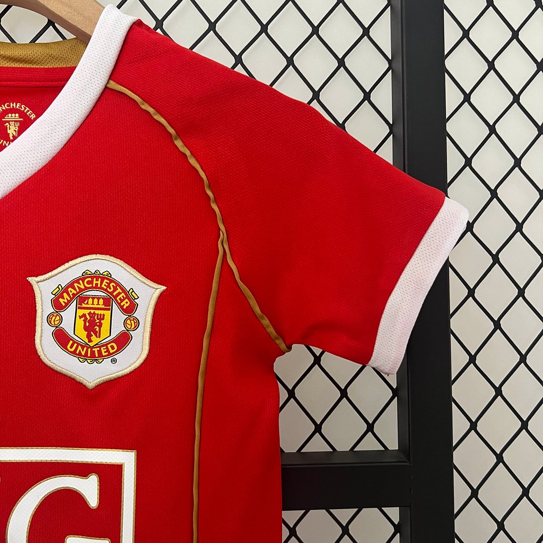 2006/2007 Retro Manchester United Home Football Shirt Kids Size