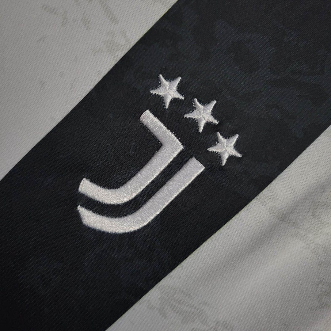 2024/2025 Juventus Home Football Shirt Kids