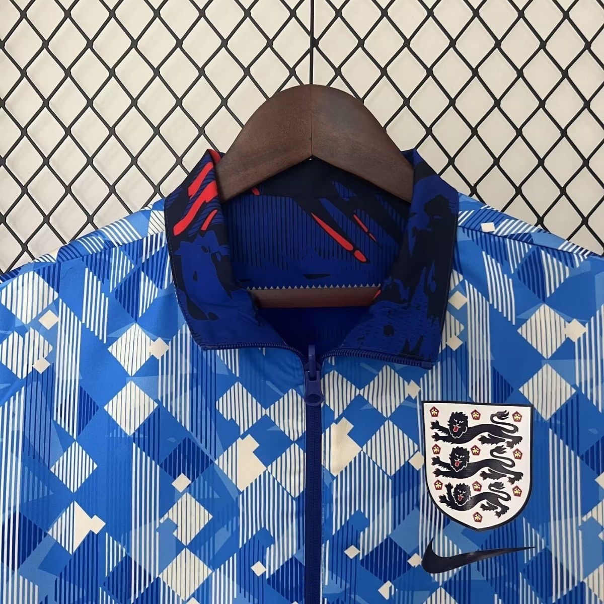 2024/2025 England Reversible Windbreaker Football Shirt
